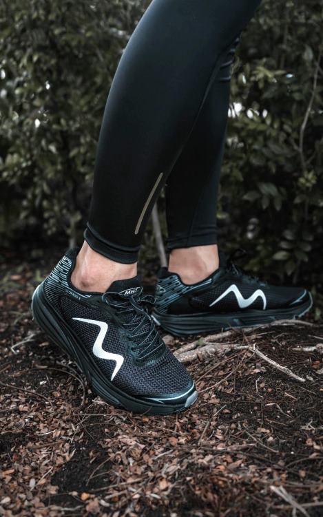 hardloopschoenen X0N2L215 MBT colorado x vrouwen zwart